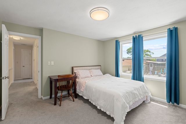 49 W Fountain St, Milford, MA 01757