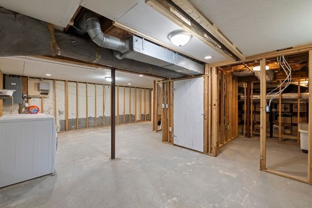 49 W Fountain St, Milford, MA 01757