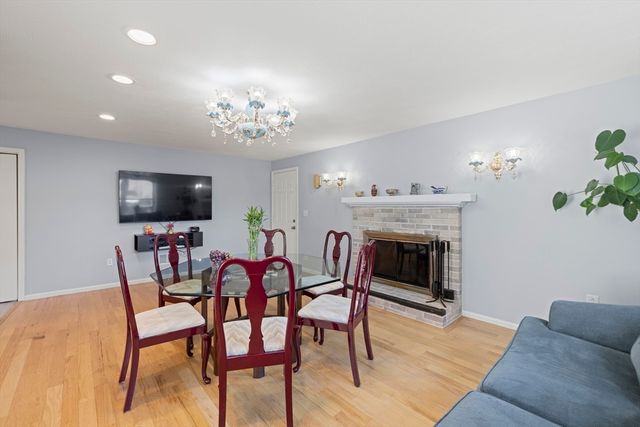 49 W Fountain St, Milford, MA 01757