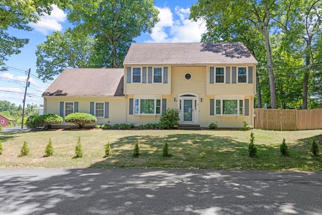 49 W Fountain St, Milford, MA 01757