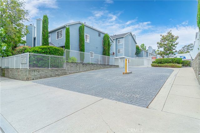 26133 Frampton, Harbor City, CA 90710