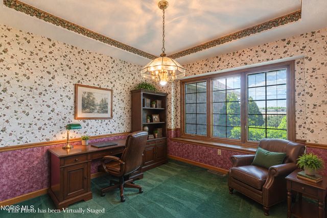 917 S Lallendorf Road, Oregon, OH 43616