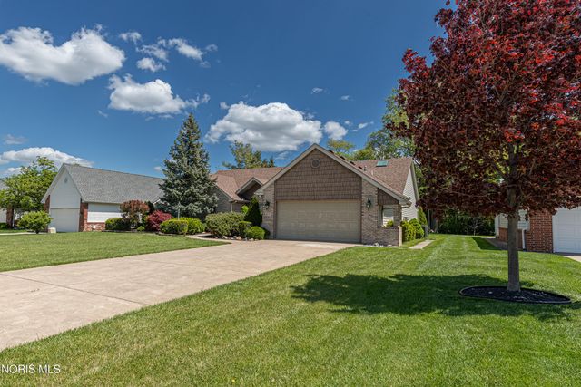 917 S Lallendorf Road, Oregon, OH 43616