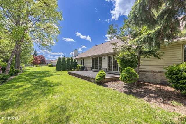 917 S Lallendorf Road, Oregon, OH 43616