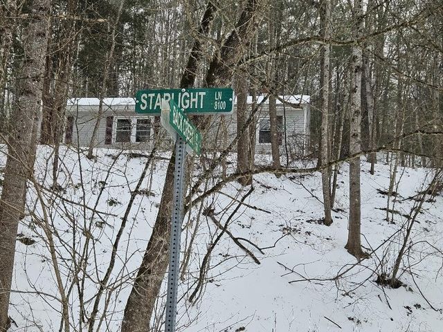 8209 Starlight LN, Boones Mill, VA 24065