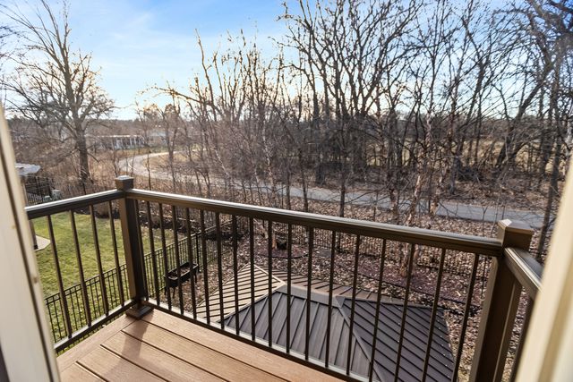 1646 Finsbury Lane, La Grange Park, IL 60526