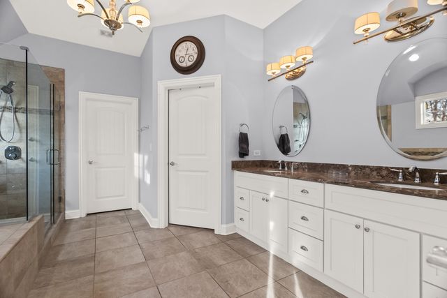 1646 Finsbury Lane, La Grange Park, IL 60526