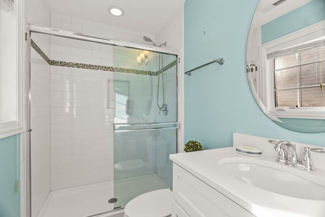 1646 Finsbury Lane, La Grange Park, IL 60526