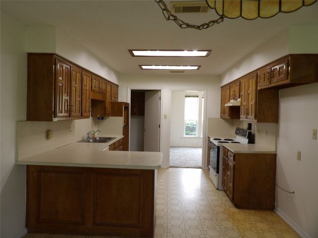 1169 Maree Drive, Waxahachie, TX 75165