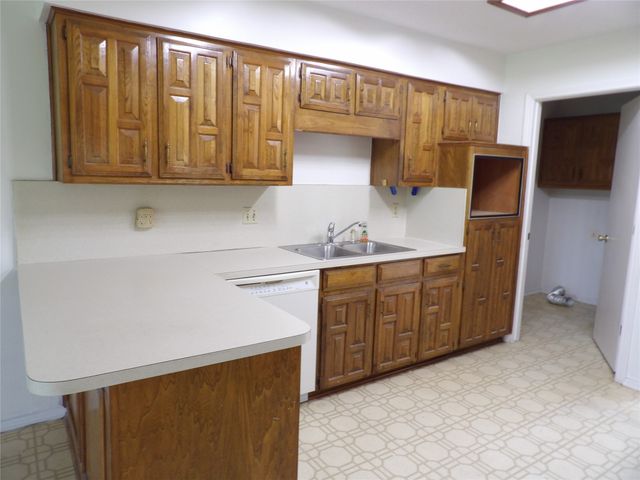 1169 Maree Drive, Waxahachie, TX 75165