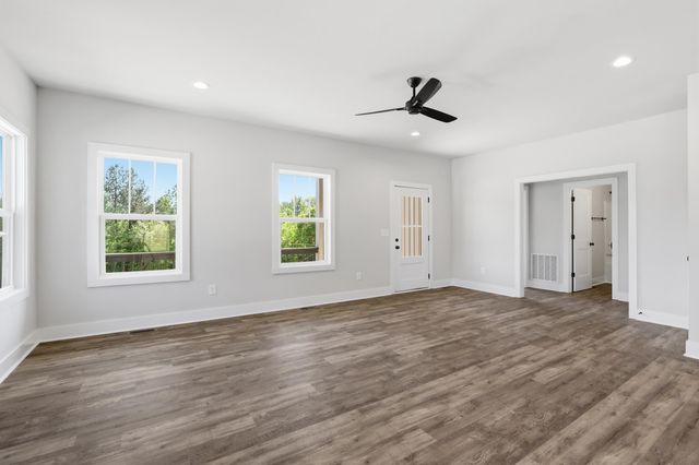 176 Mimosa Road, Inman, SC 29349