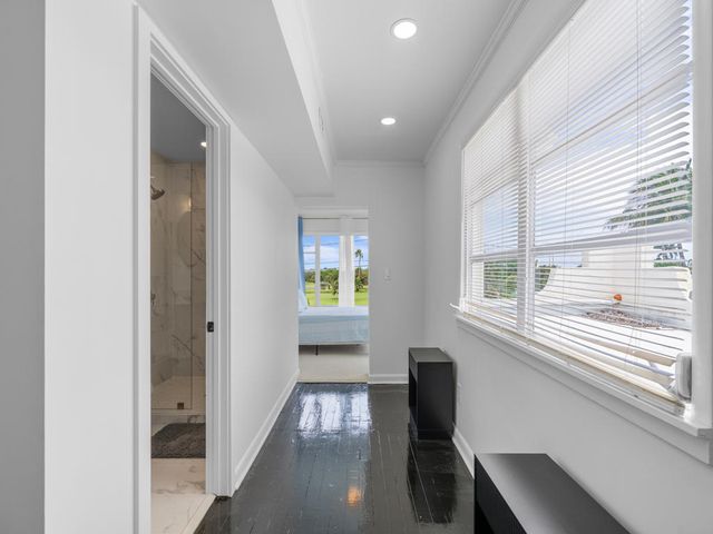 422 N Lakeside Drive, Lake Worth Beach, FL 33460
