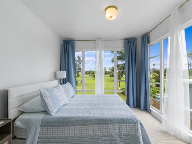 422 N Lakeside Drive, Lake Worth Beach, FL 33460