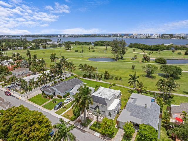 422 N Lakeside Drive, Lake Worth Beach, FL 33460