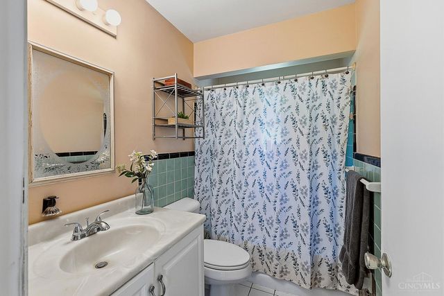 5283 Highview Drive, Cincinnati, OH 45238