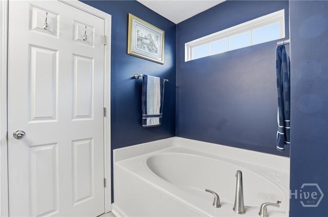 11 Rainier Lane, Savannah, GA 31405