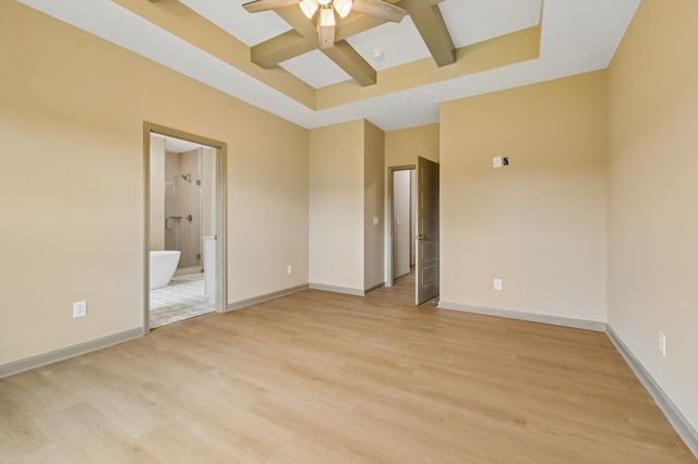 245 Makinley Dr, Lafayette, TN 37083