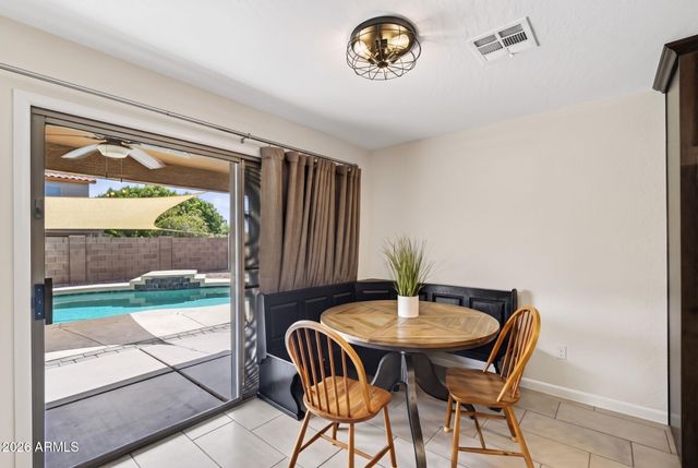 1361 E JASPER Drive, Gilbert, AZ 85296