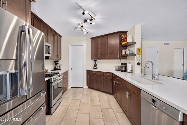 1361 E JASPER Drive, Gilbert, AZ 85296