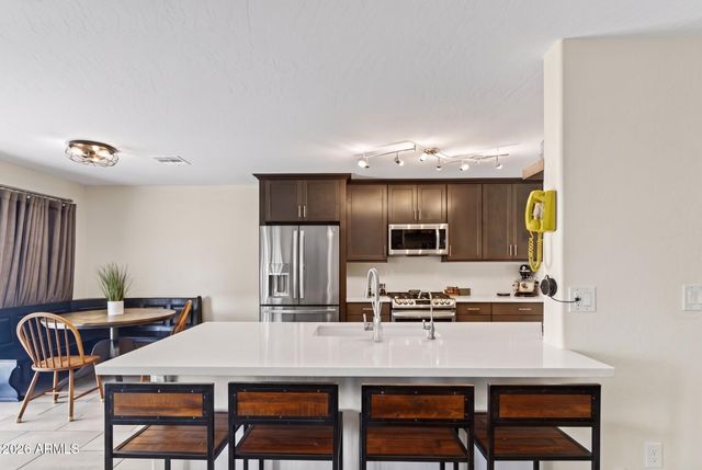 1361 E JASPER Drive, Gilbert, AZ 85296