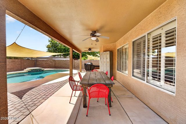 1361 E JASPER Drive, Gilbert, AZ 85296