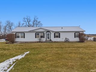 3487 S 800 E Road, Hamilton, IN 46742