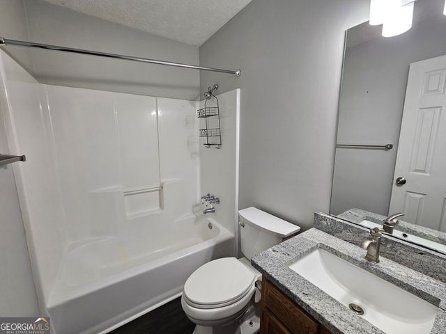 40 Peachtree Way, Newnan, GA 30265