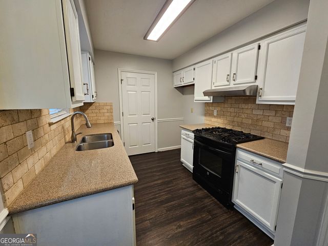 40 Peachtree Way, Newnan, GA 30265