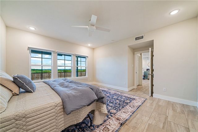 6081 Ennis Joslin, Corpus Christi, TX 78412