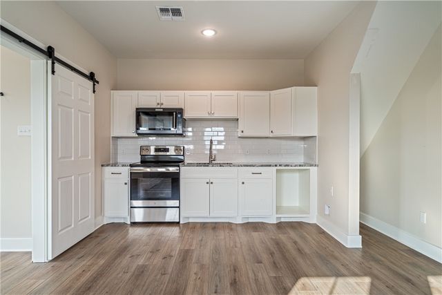 6081 Ennis Joslin, Corpus Christi, TX 78412