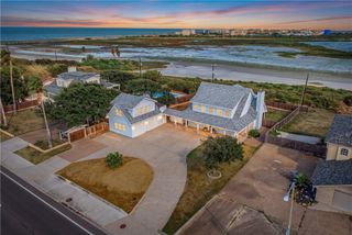 6081 Ennis Joslin, Corpus Christi, TX 78412