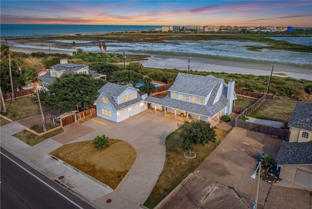 6081 Ennis Joslin, Corpus Christi, TX 78412 — exterior