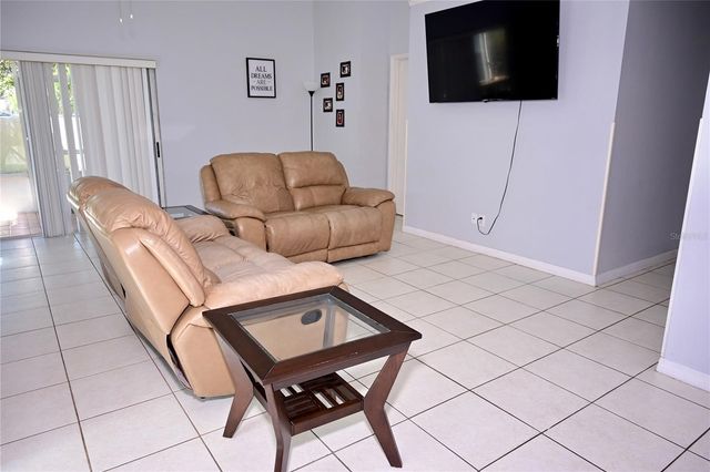 11534 KENLEY CIRCLE, Orlando, FL 32824