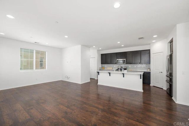 5568 Santa Alicia, San Diego, CA 92154