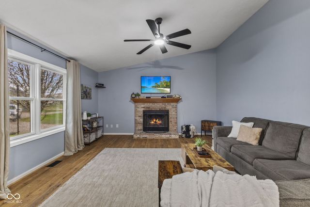 9033 W Koger Lane, Martinsville, IN 46151