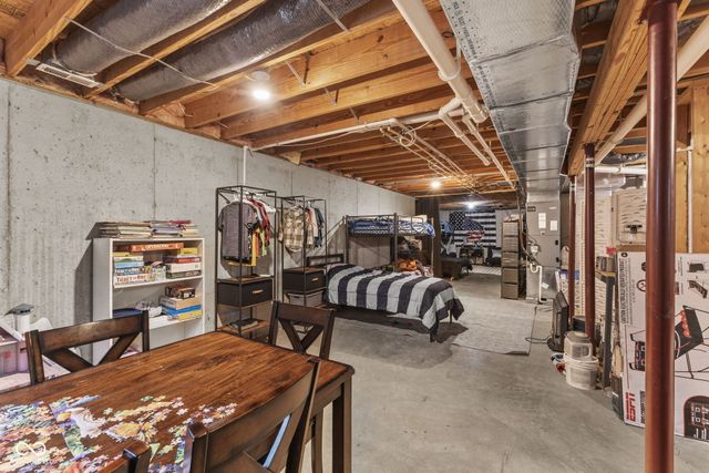 9033 W Koger Lane, Martinsville, IN 46151