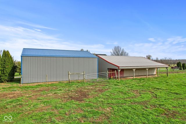 9033 W Koger Lane, Martinsville, IN 46151