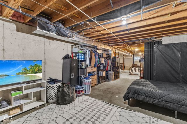 9033 W Koger Lane, Martinsville, IN 46151