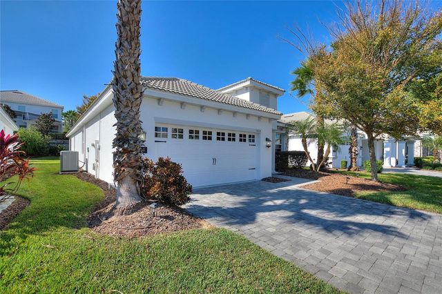 1414 CLUBMAN DR, Davenport, FL 33896