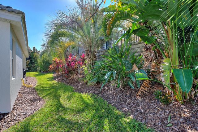 1414 CLUBMAN DR, Davenport, FL 33896