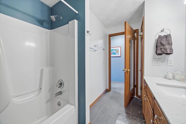 9445 N Arrowhead Shores Road, Edgerton, WI 53534