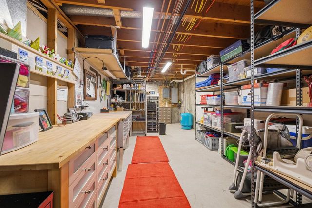 9445 N Arrowhead Shores Road, Edgerton, WI 53534