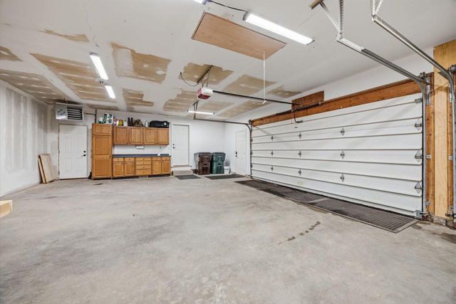 9445 N Arrowhead Shores Road, Edgerton, WI 53534