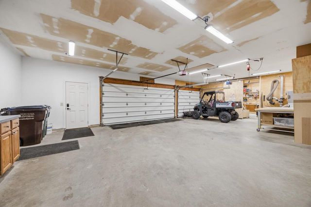 9445 N Arrowhead Shores Road, Edgerton, WI 53534