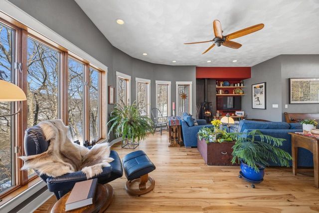 9445 N Arrowhead Shores Road, Edgerton, WI 53534