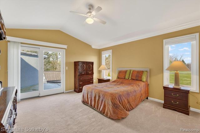 7455 Groveland Road, Holly, MI 48442