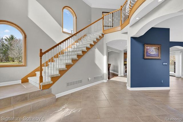 7455 Groveland Road, Holly, MI 48442