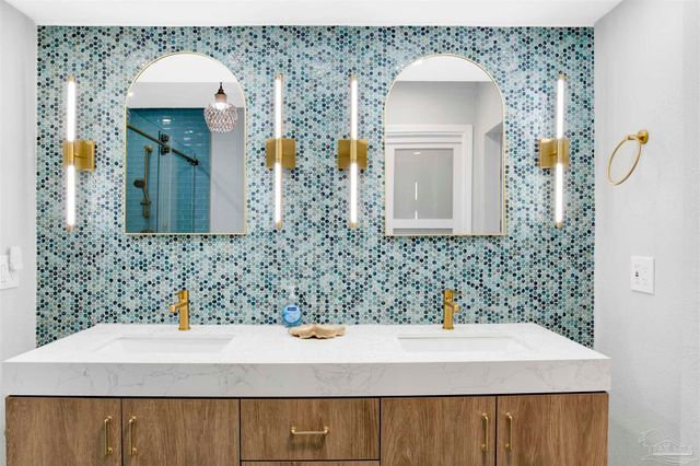 16300 Perdido Key Dr 15, Pensacola, FL 32507