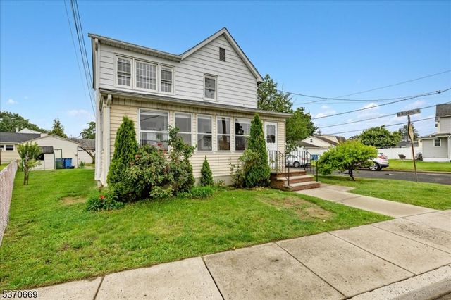 86 E Camplain Rd, Manville Boro, NJ 08835