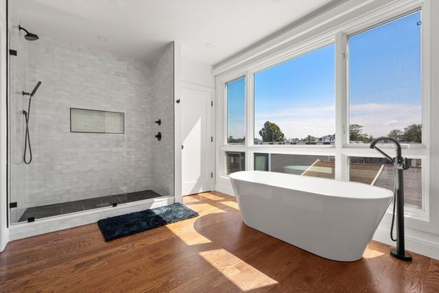 7 Kemble Place, Boston, MA 02127